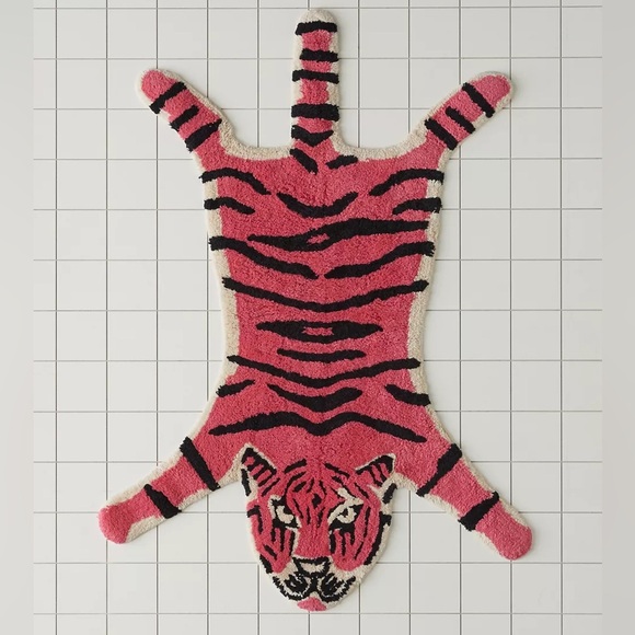 NWT Urban Outfitters Tiger Shape Tufted Bath Mat - Picture 3 of 14